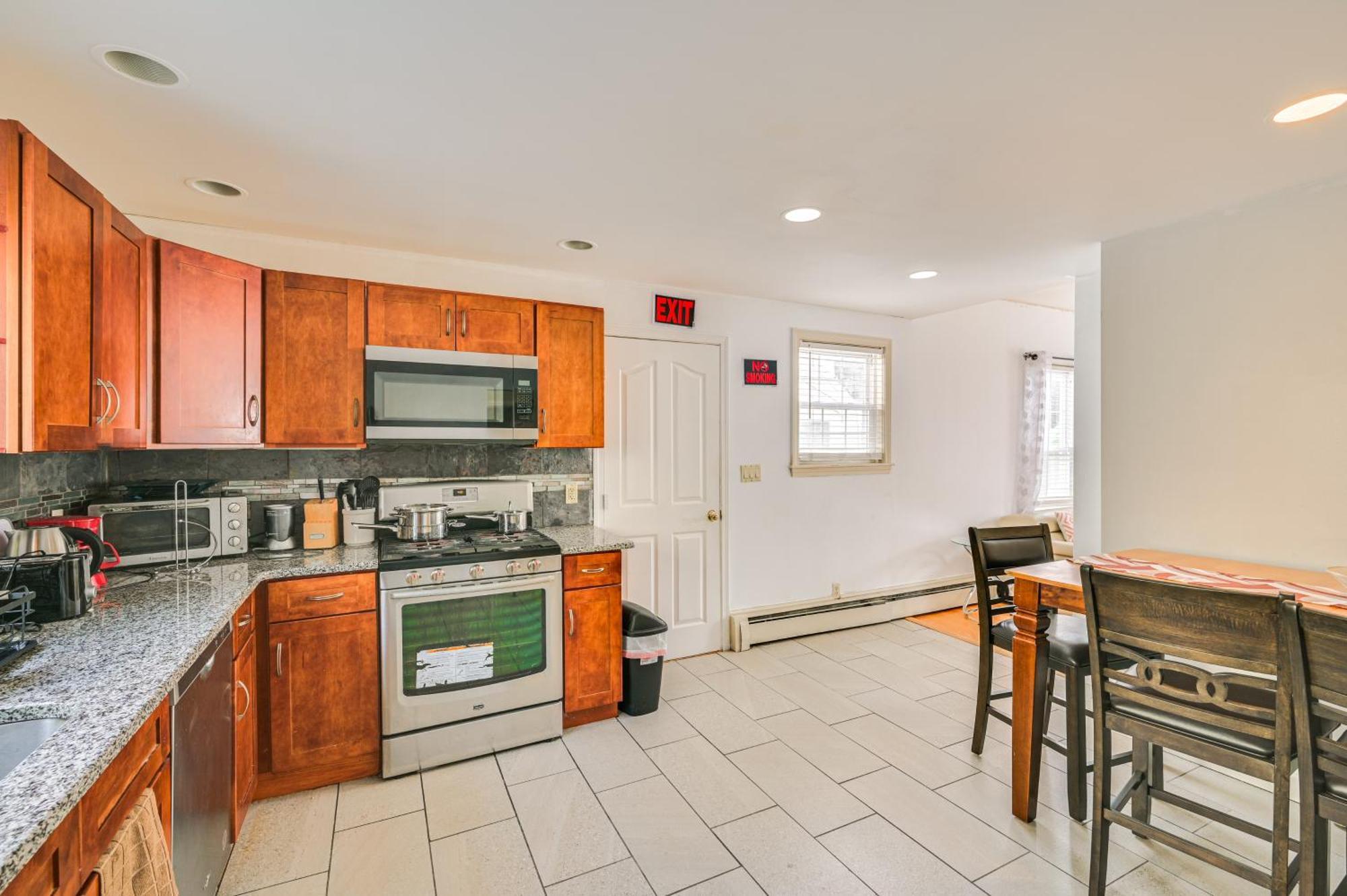 9 Mi To Dtwn Boston Cozy Malden Apartment Exterior foto
